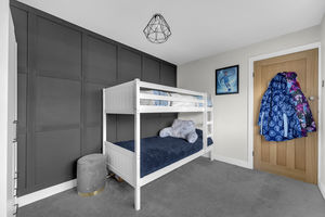 Photo 17- click for photo gallery